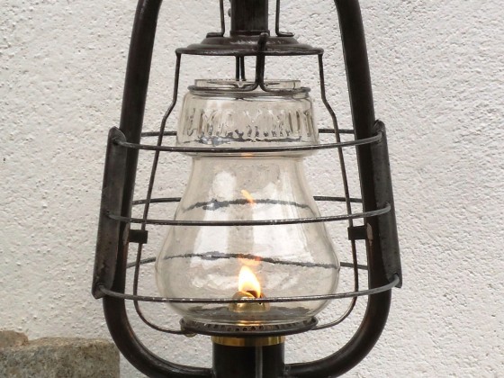 Petroleumlampe / Sturmlaterne „Mammut“ mit originalem Glas der MAMMUT Werke m. b. H.   /  Lohmann & Ruhland  Düsseldorf